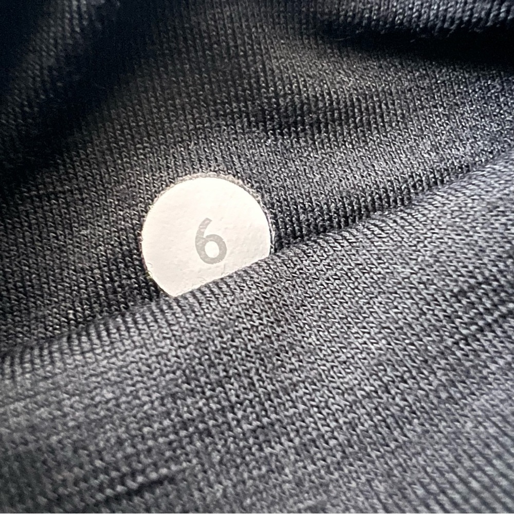 Lululemon Woman black Tight leggings size 6 - Picture 13 of 16